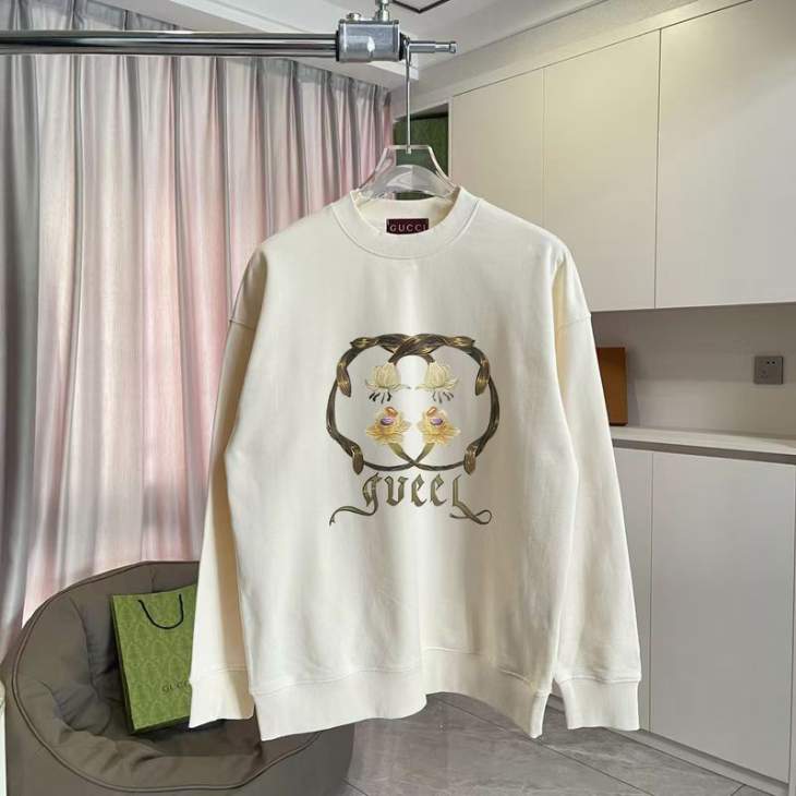Picture of Gucci Sweatshirt TT _SKUGucciS-2XLhgntx2633099